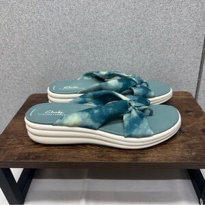 Clarks Womens Drift Ave Teal
Combination Sandals/Flip Flops